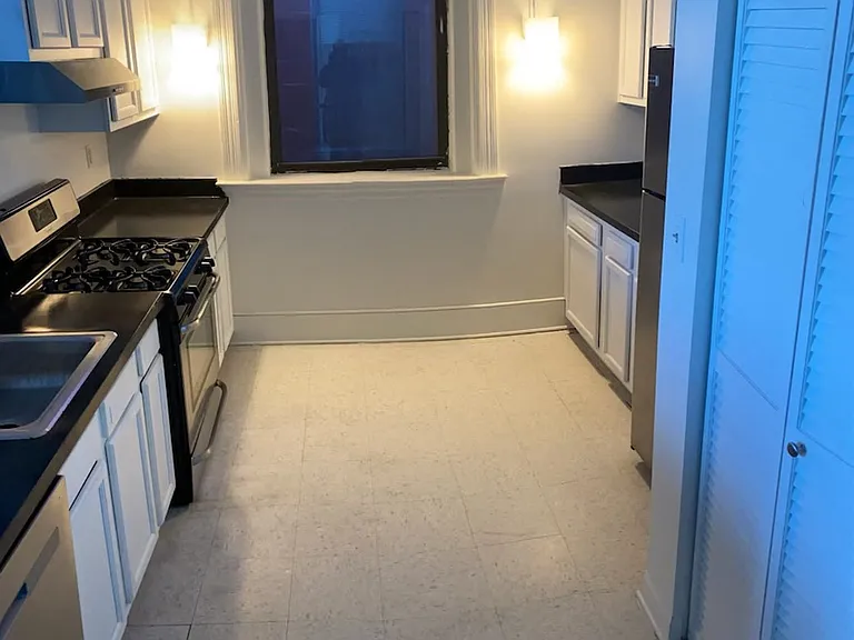 Printers Square Apartments — Photo 22