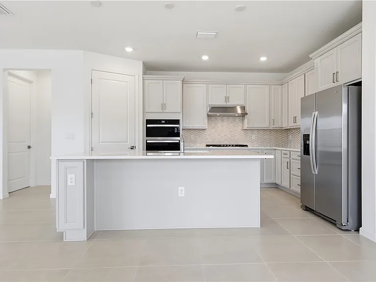 1156 Haven Cir — Photo 9