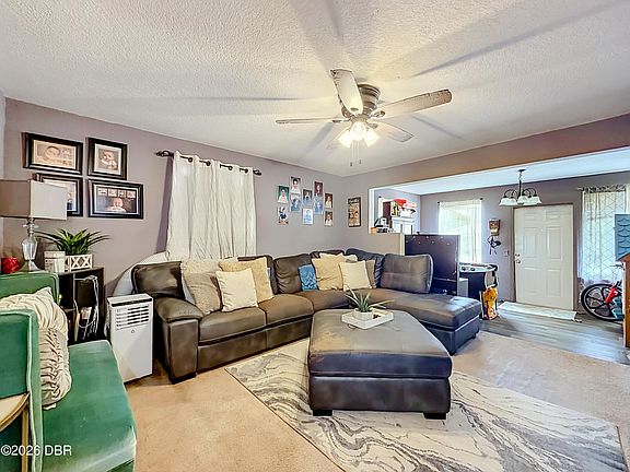 5th image of 217 Eastside Dr S