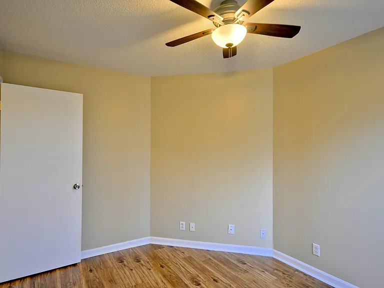 1942 Timberline Way — Photo 23