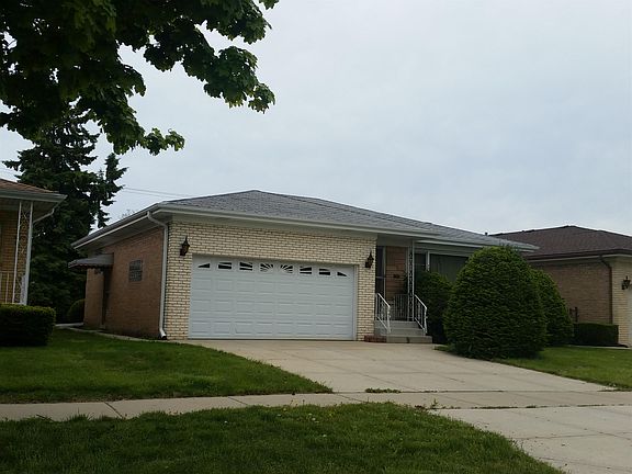 2nd image of 8553 N Ottawa Ave