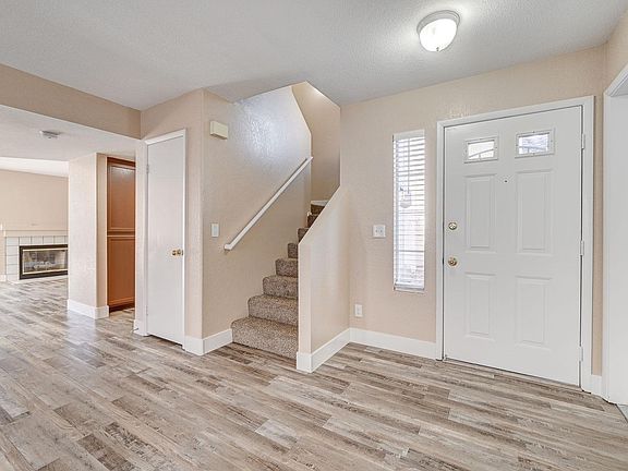 5th image of 1212 Gallery Shores Dr