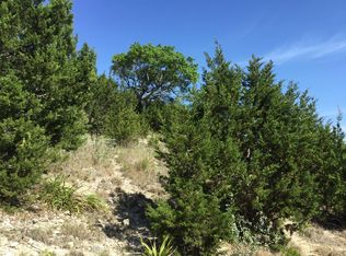 104 Glen View Dr N, Kerrville, TX 78028