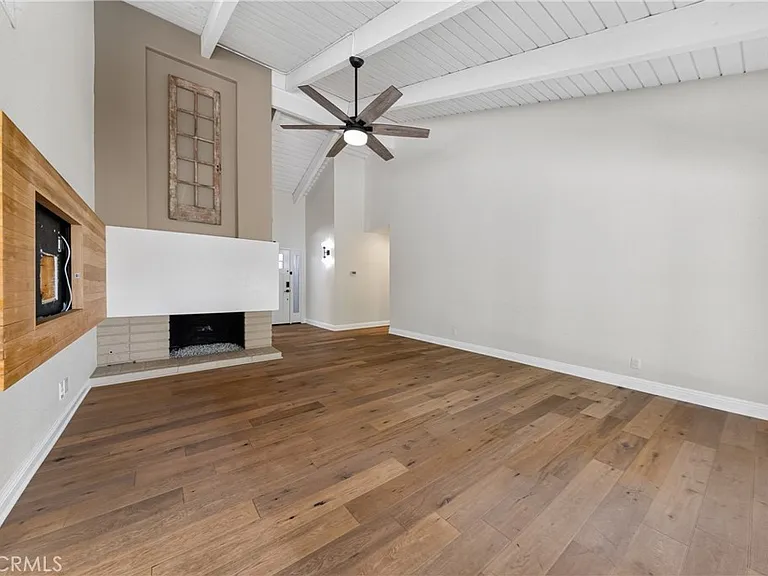 23291 Downland Rd — Photo 8