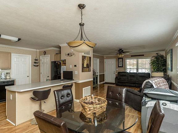 3rd image of 2626 Greenport Dr