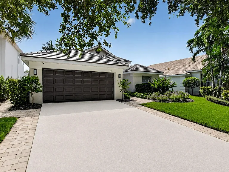 621 Anchor Point — Photo 44