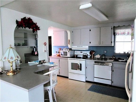 4th image of 2721 10th St