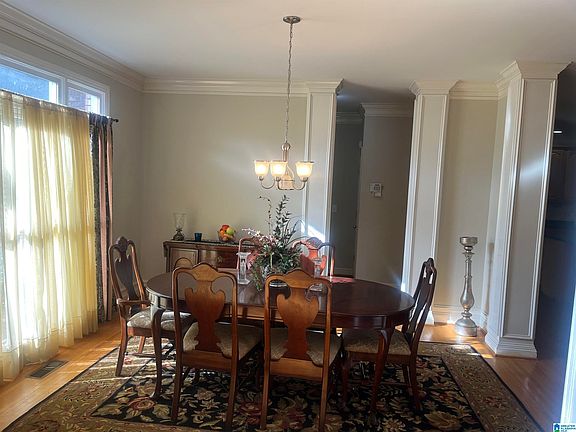 5th image of 1001 Ashmore Ln