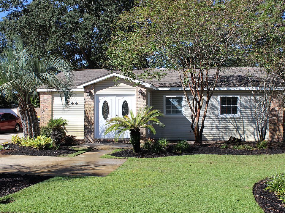 1st image of 44 Jonquil Ave