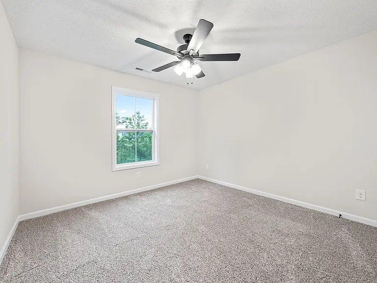 217 Wesson Dr — Photo 29