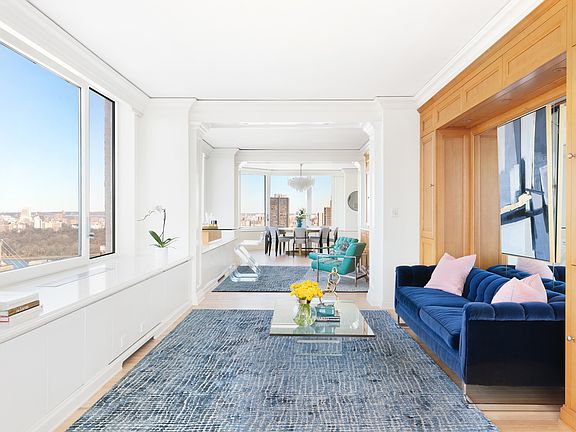 4th image of 30 E 85th St Penthouse 28-A/B