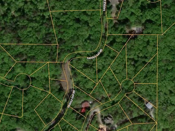 2nd image of 883 Rue Ln