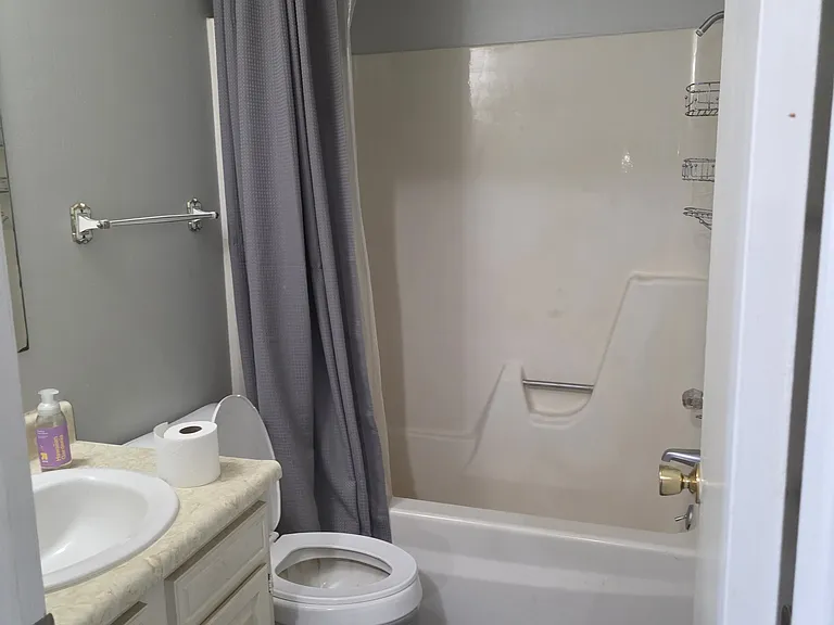 8521 Westport Ln — Photo 7