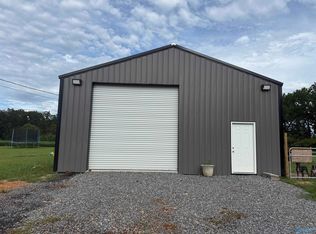 1283 Kimball Rd, Arab, AL 35016