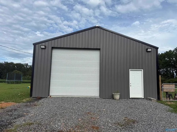1283 Kimball Rd, Arab, AL 35016