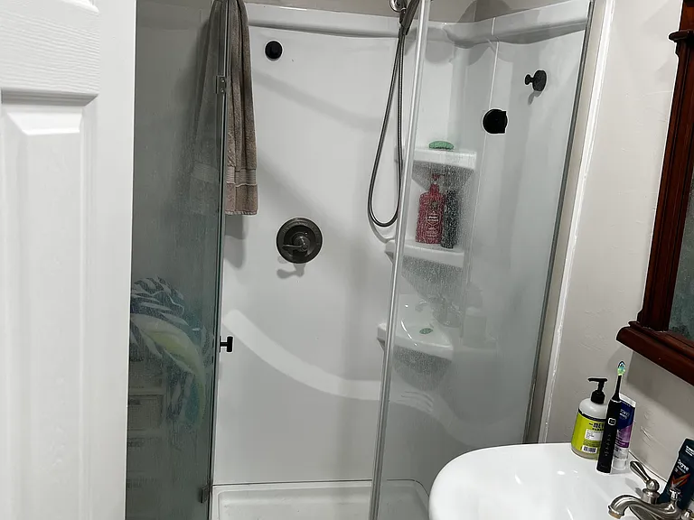723 E Concord St #7 — Photo 3
