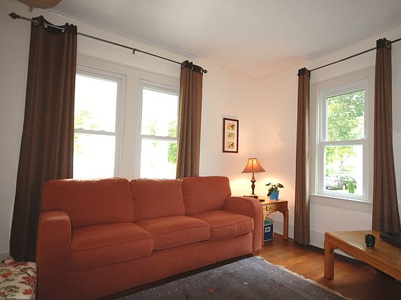 2nd image of 163 N Hamilton Ave