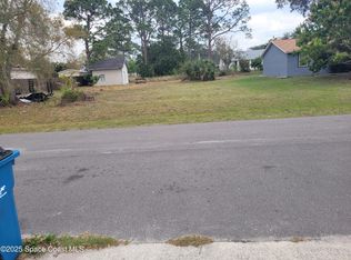 433 Borraclough Ave NW, Palm Bay, FL 32907