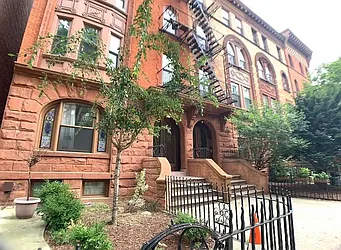 Rented by Cityside Rentals Corp