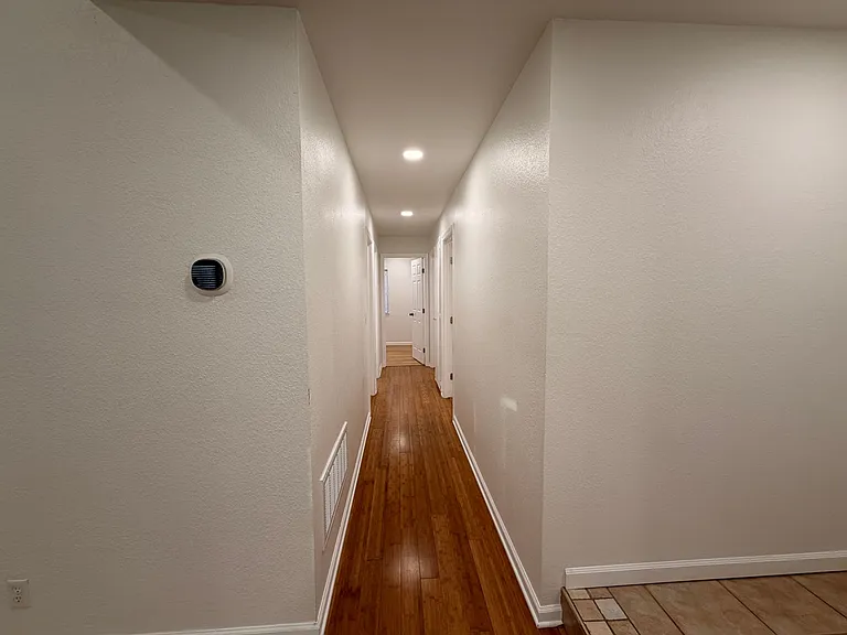 5929 Mabie Ct — Photo 8