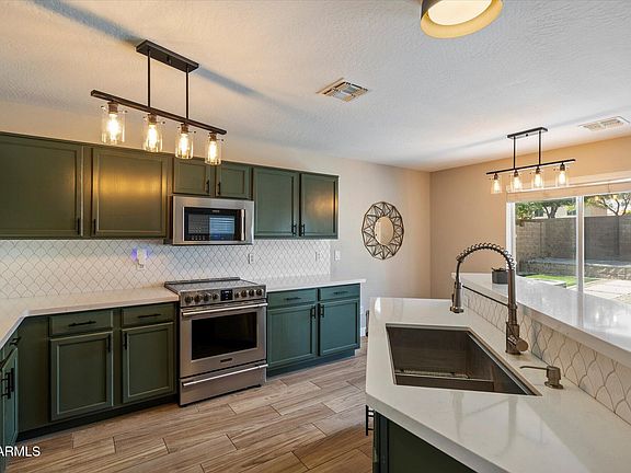 4th image of 31390 N CACTUS Drive