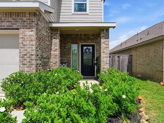 2nd image of 6215 Russett Elm Ct
