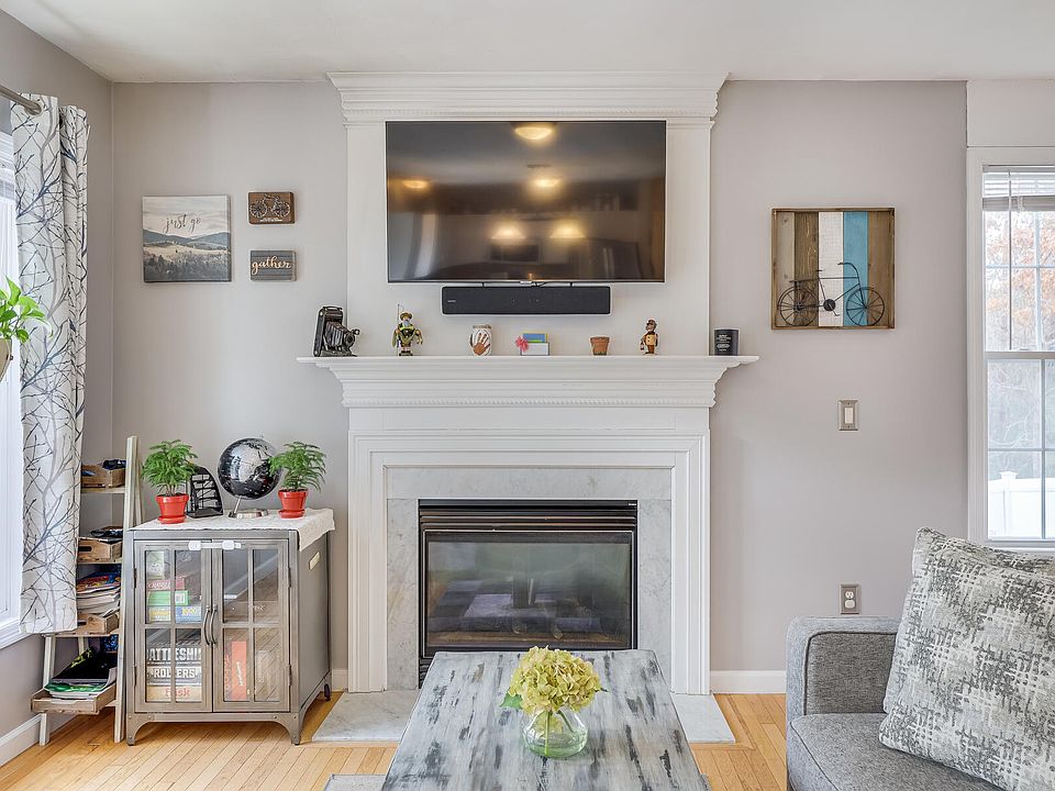 75 Garrett Place, Plymouth, MA 02360 Zillow