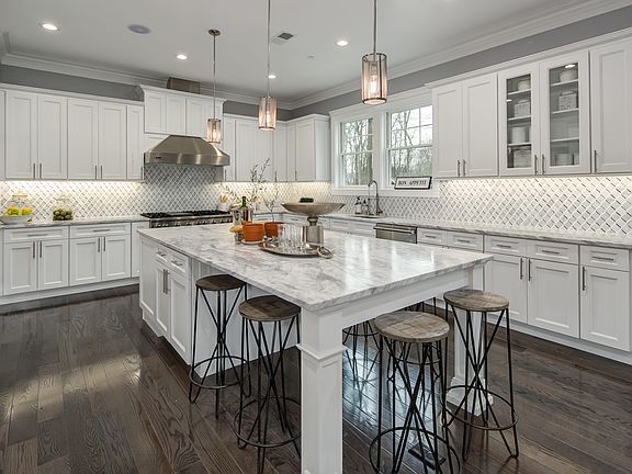 Gourmet Kitchen