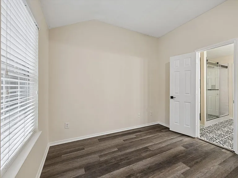 7 Wineberry Pl — Photo 24
