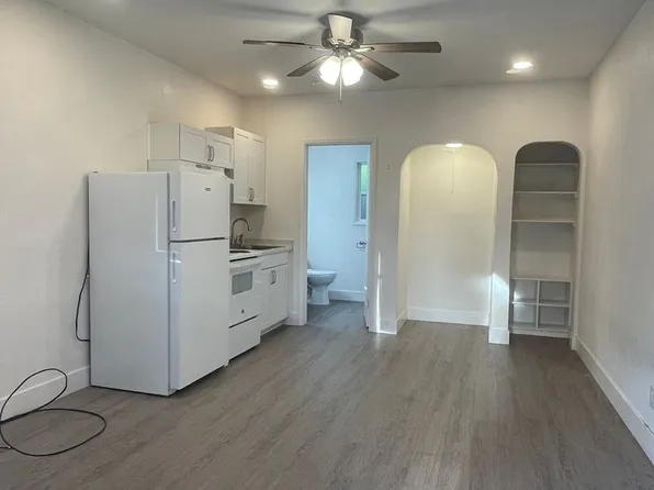 3510 South Market Street, 3510 S Market St #11, Redding, CA 96001