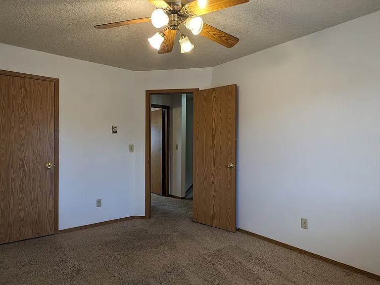 1299 Vondelpark Dr #B — Photo 7