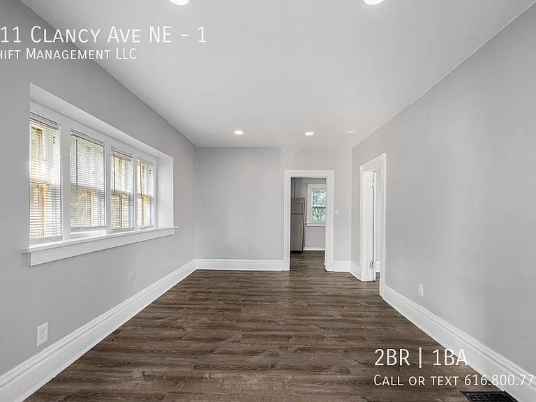 811 Clancy Ave NE #1 — Photo 11