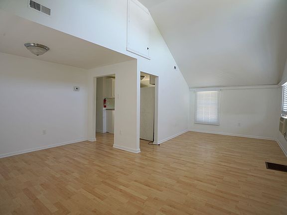 5th image of 3 Redwish Ave