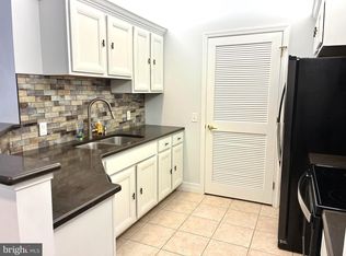 1600 Arch St APT 1411, Philadelphia, PA 19103