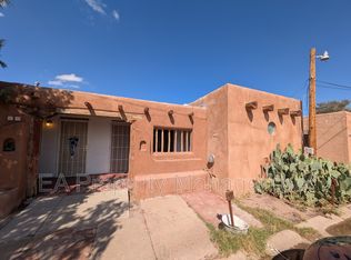 200 63rd St SW APT 9, Albuquerque, NM 87121