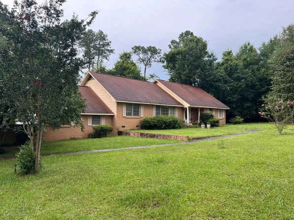 132 Ozark Rd, Abbeville, AL 36310