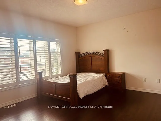 3 Lindyfalls Dr #UPPER LEVEL — Photo 35
