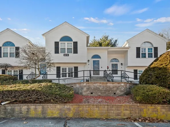 104 Riverview Pl APT C, Southbridge, MA 01550