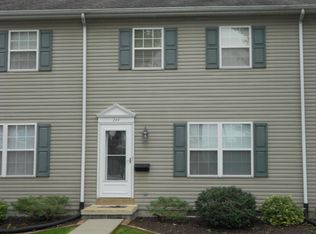 244 W Cherry St, Palmyra, PA 17078
