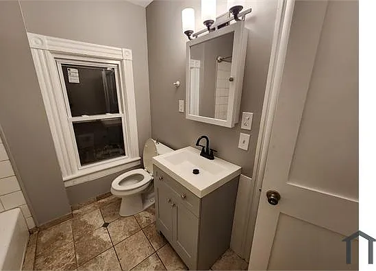 208 Broad St — Photo 24