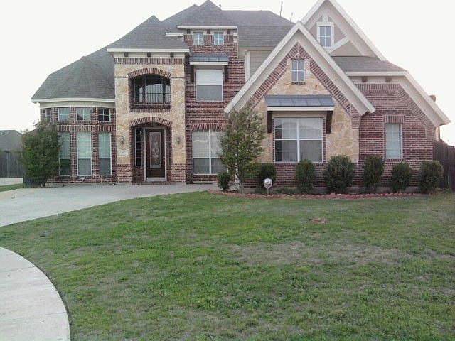 1st image of 202 Norman Ct