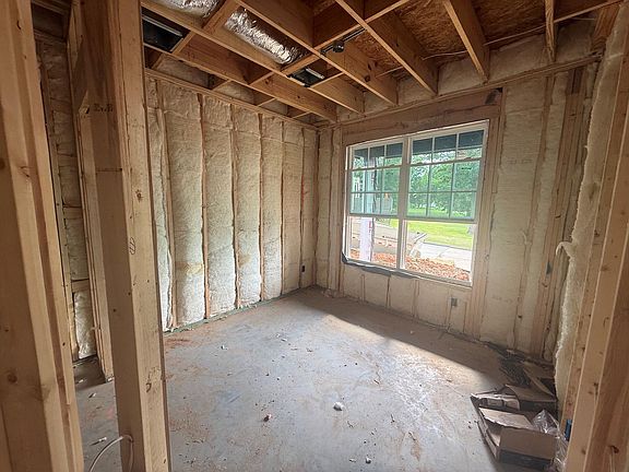 4th image of 3841 Walden Estates Dr