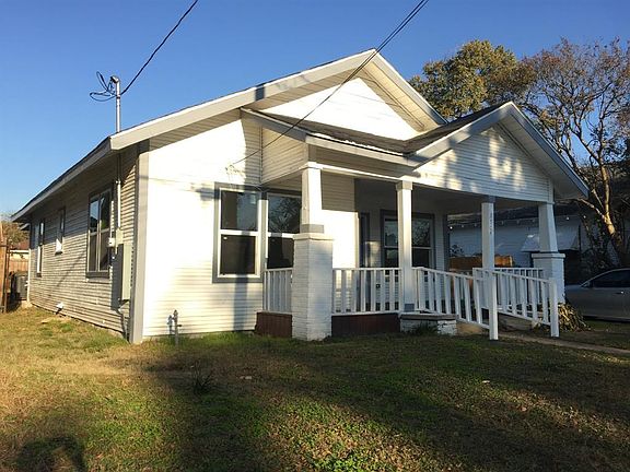 3rd image of 3504 Havana St