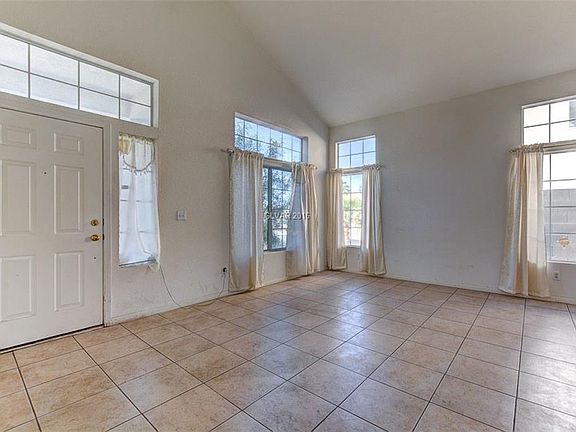 2nd image of 9043 Indian Valley Dr