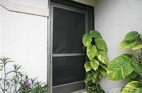 2nd image of 5101 Arbor Glen Cir