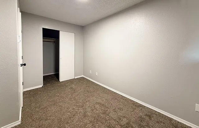 637 Pleasant Ave #304 — Photo 7