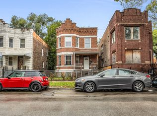 852 N Avers Ave, Chicago, IL 60651