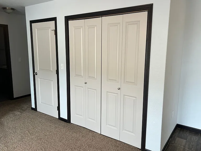 857 Tower Rd — Photo 20