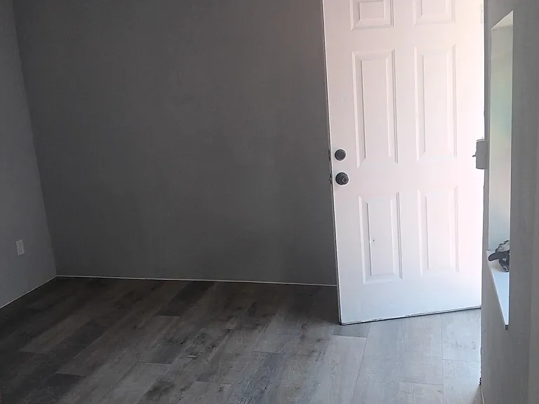 323 Commercial St #3 — Photo 7