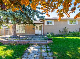 22 Brightside Dr, Toronto, ON M1E 3Z1